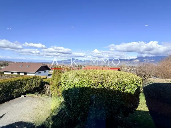 Maison 115 m2 avec sous-sol complet et vue dominante sur La