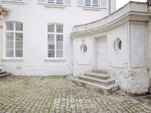 Appartement de caractère dans un ancien hôtel particulier du XVIII siècle Quartier Cathédrale