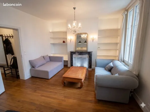 Hyper centre Tours - T4 meublé 85m² - calme rare - 2 SDB
