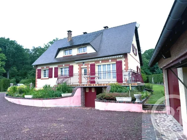 Maison 11 pièces 174 m²