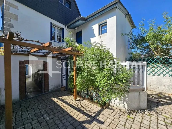 Maison 6 pièces 228 m²
