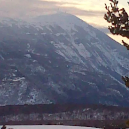 Caravane sur terrain Pied du Mont Ventoux