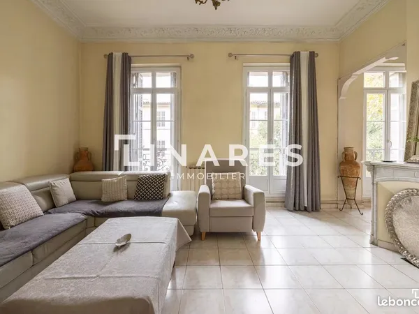 Appartement 5 pièces 130 m²