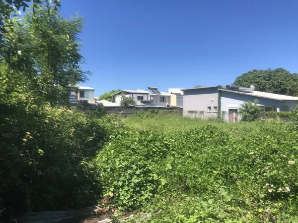 TERRAIN SAINT-LOUIS BOIS DE NEFLE COCO 381M2 ZONE UB