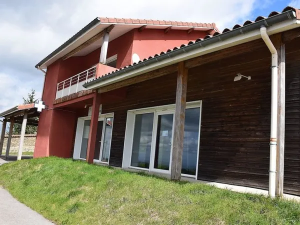 Bien immobilier de rendement Vente Fontanès  261m² 461750€