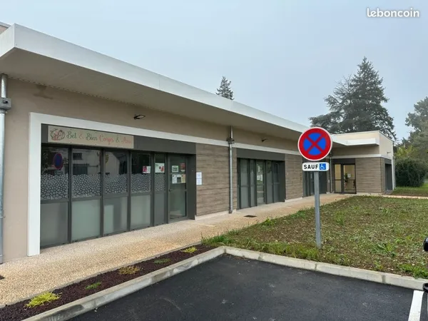 Bureaux neufs dans des locaux professionnels partagés