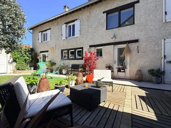 Maison 3 pièces 94 m²