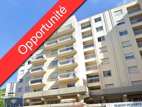 Local commercial 836 m²