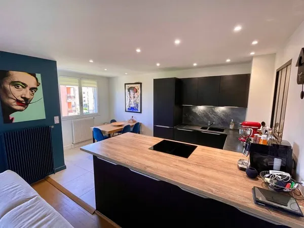 Appartement 3 pièces 74 m²