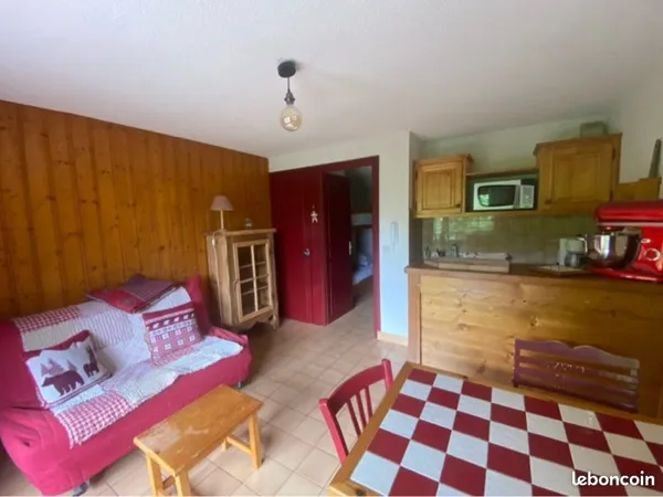 Location studio meublé à l'année