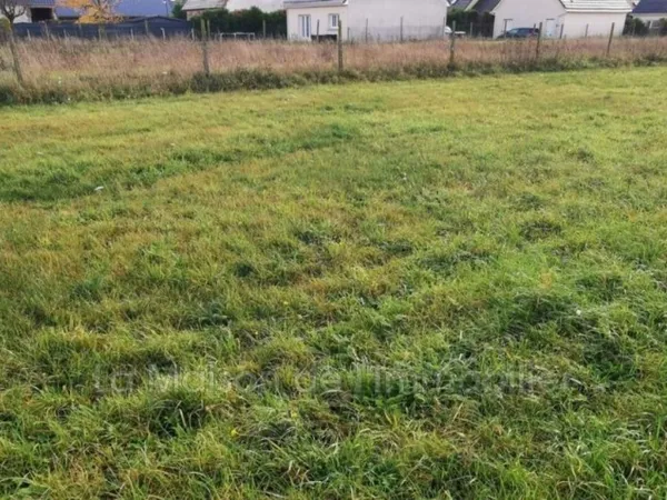 Terrain 710 m²