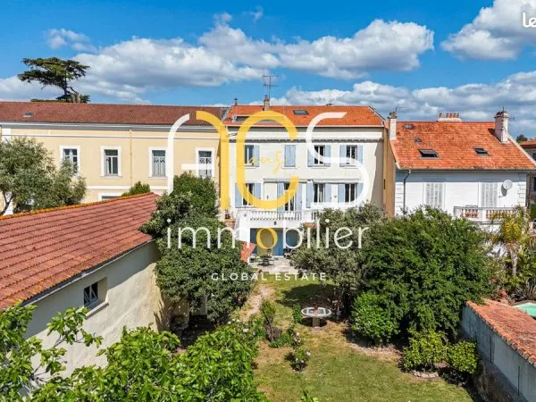 Immeuble de rapport 307 m²