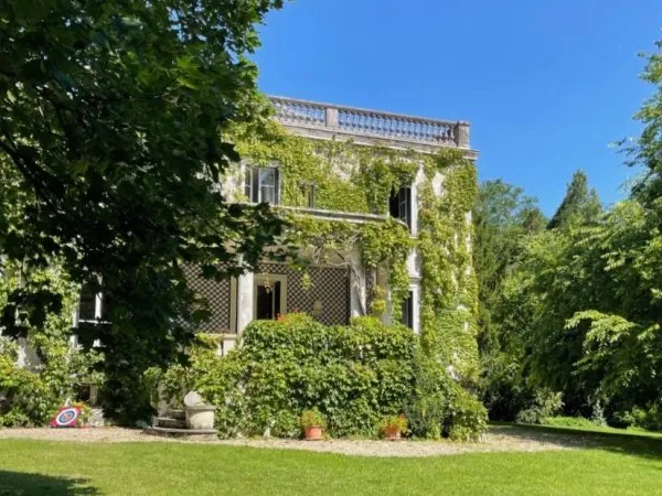 Maison Chateau Thierry 8 pièce(s) 250 m2