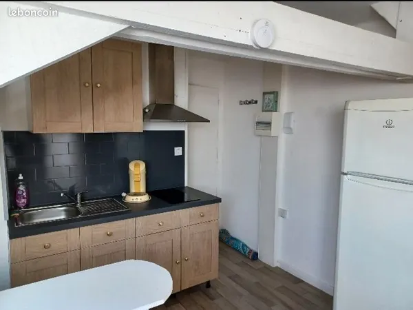 Appartement 16 m2 rue du barbatre Reims