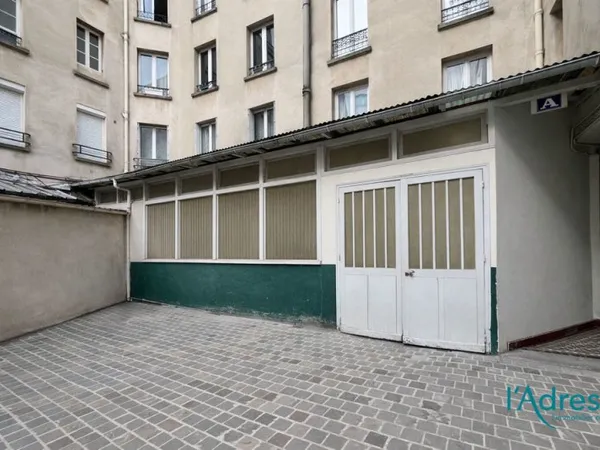 PARIS 11EME