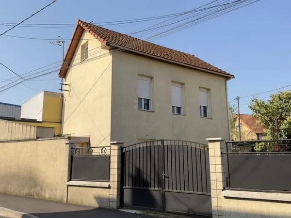 Maison 5 pièces 100 m²