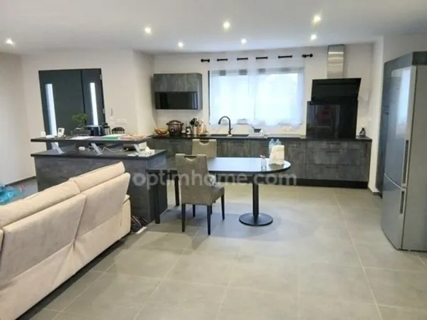 Maison à vendre 5 pièces AVERMES (03)