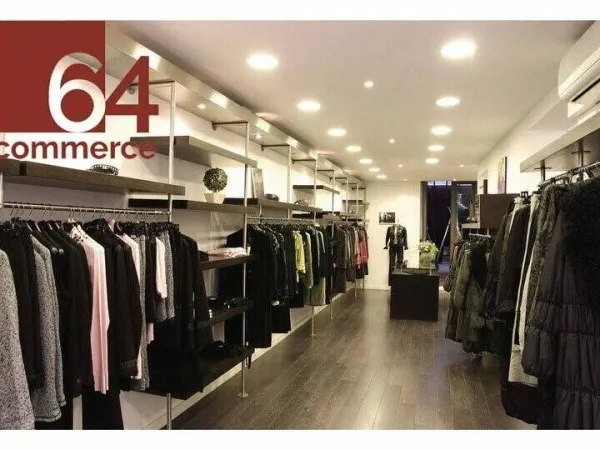 Local commercial 83 m²