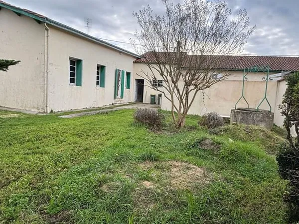 Maison 1 pièce 95 m²