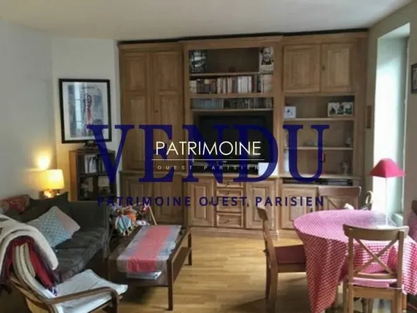 APPARTEMENT ST GERMAIN EN LAYE - 3 pièce(s) - 74 m2
