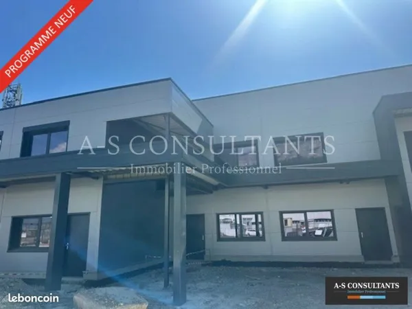 ENTREPOT - LOGISTIQUE 300 m² SAINT-ALBAN-LEYSSE