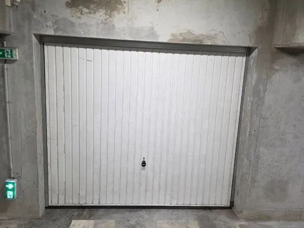 Box / garage