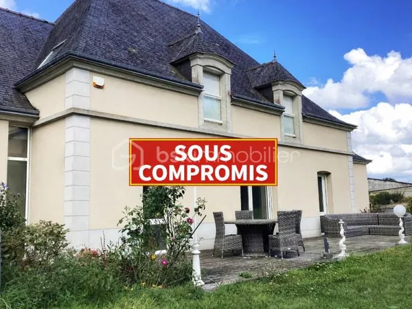 Maison 10 pièces 310 m²