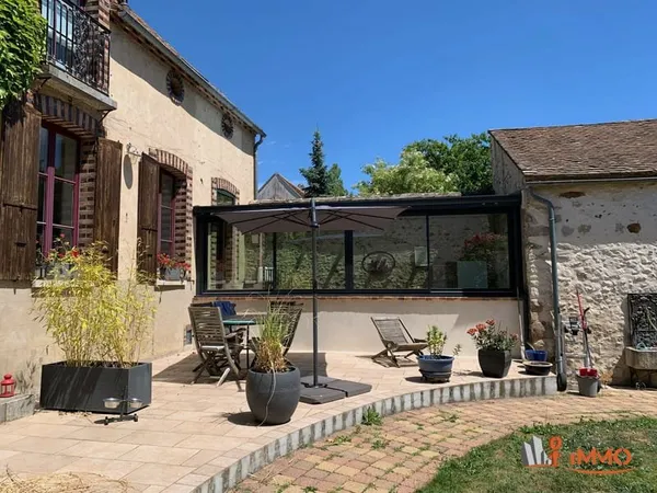 Magnifiqque propriété en pierres avec piscine