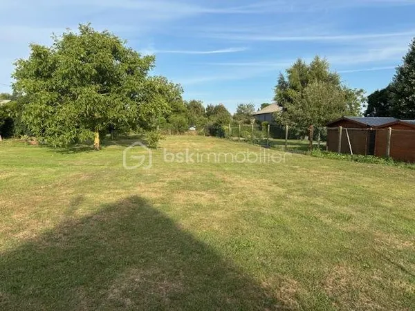 Terrain 800 m²