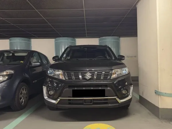Parking 12 m²
