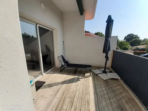 Location à l'année appartement T3 60m2