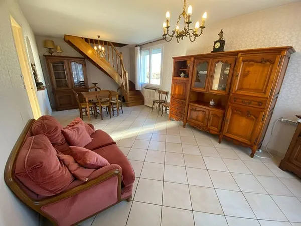 Maison proche centre-ville Paray-Le-Monial - Quartier calme