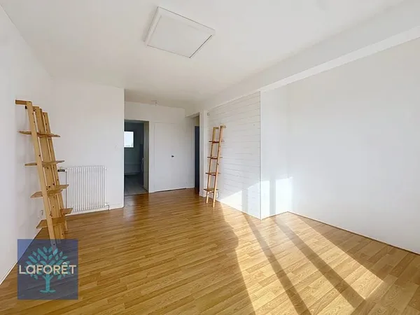 Appartement Fougeres 3 pièce(s) 62 m2