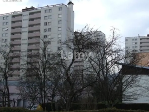 Parking 10 m² Besancon