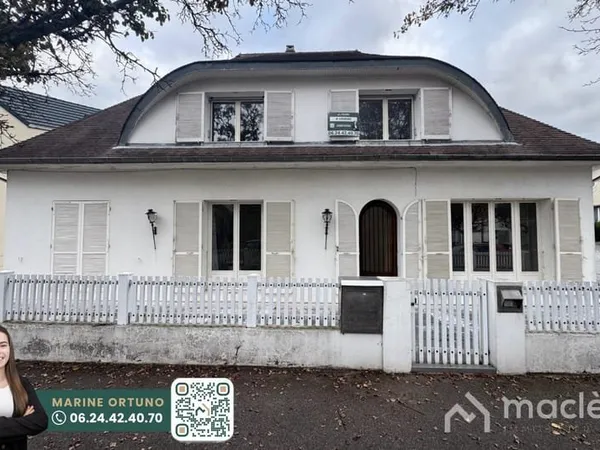 UN BIEN RARE et UNIQUE Maison 8 pièces de 197m2 Centre-ville