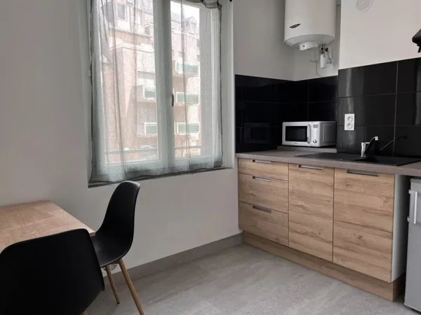 Studio 1 pièce 26 m²
