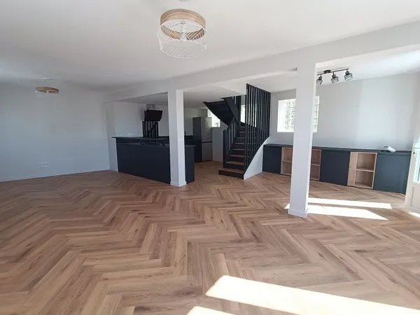MAISON DE VILLE RÉNOVÉE MODERNITÉ & POTENTIEL