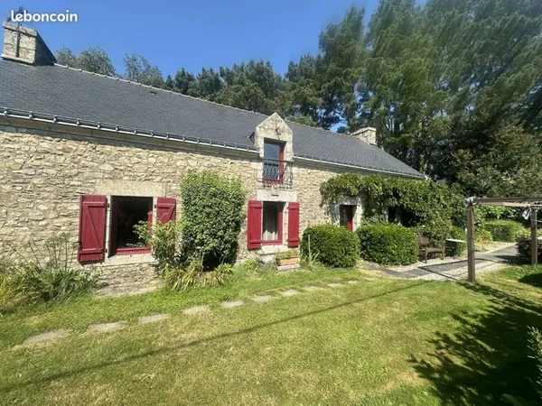 Longère 7 pièces 141 m²