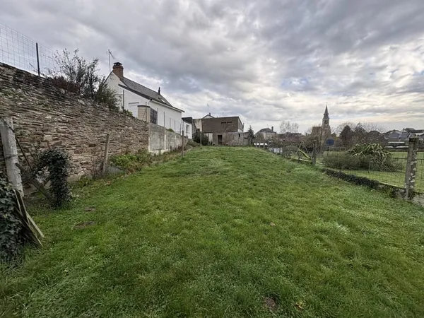 Terrain à acheter à Longuenée-En-Anjou avec Groupe Demain