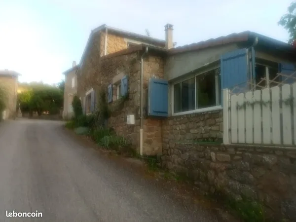 Maison à vendre 5 pièces 58m2 120000 euros 07270 st barthelemy de grozon