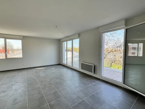 Appartement T3 avec grande Terrasse - Toulouse St Orens