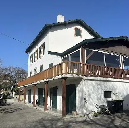 Maison 5 pièces 180 m²