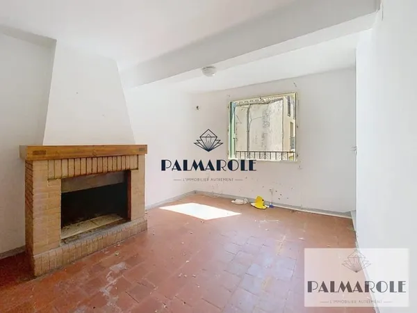 BANYULS DELS ASPRES - Maison de village de 88m² + terrain voisi