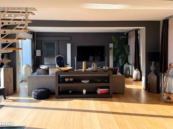 Maison 7 pièces 175 m²