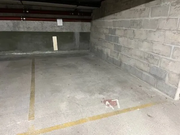 Parking 15 m²