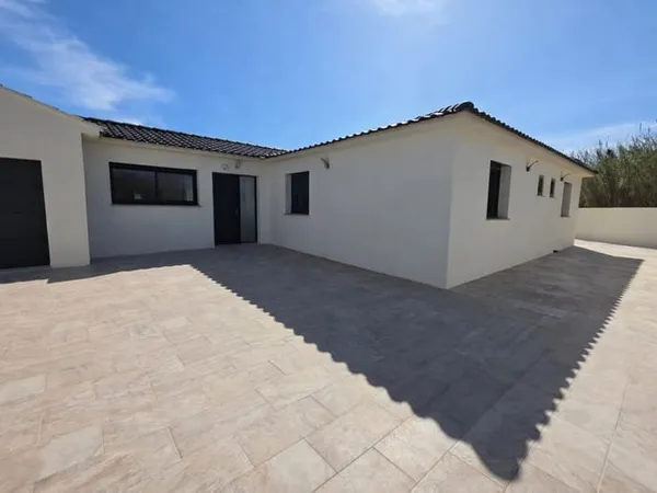 Villa contemporaine de plain-pied 100 m2 + garage Pont d