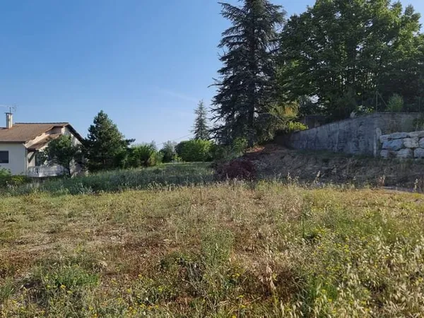 Terrain 1641 m²