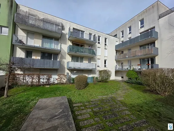 Appartement Rouen 3 pièce(s) 68.05 m2 + 2 places de stationnement