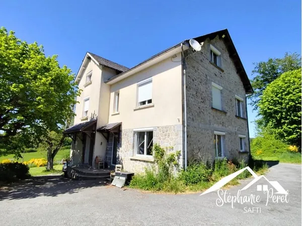 Maison et sa pension canine