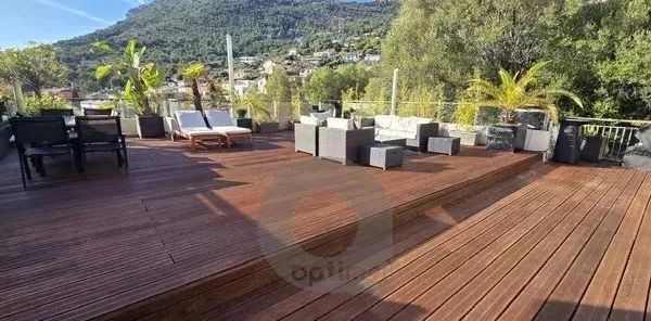 MAGNIFIQUE PENTHOUSE 4 PIECES MEUBLE